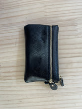 Load image into Gallery viewer, Black Leather Key Case Purse

