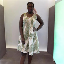 Load image into Gallery viewer, Made in Italy Marble Print Cotton Swing Dress (Green)
