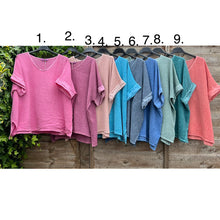 Load image into Gallery viewer, Made in Italy Textured Cotton Linen V-Neck Top
