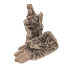 Load image into Gallery viewer, Mink Wild Elegance Faux Fur 2-in-1 Gloves
