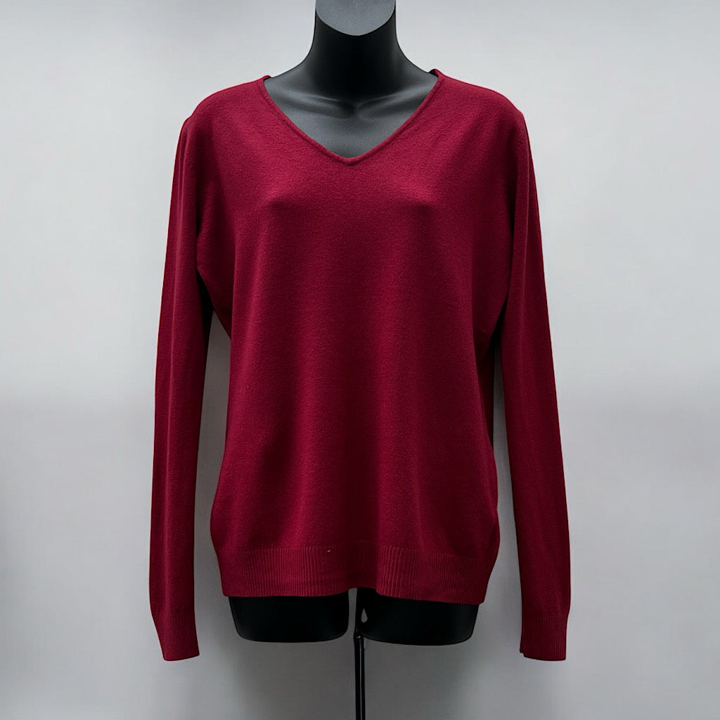 Plain Burgundy V-Neck 'Damod' Lightweight Knitted Top