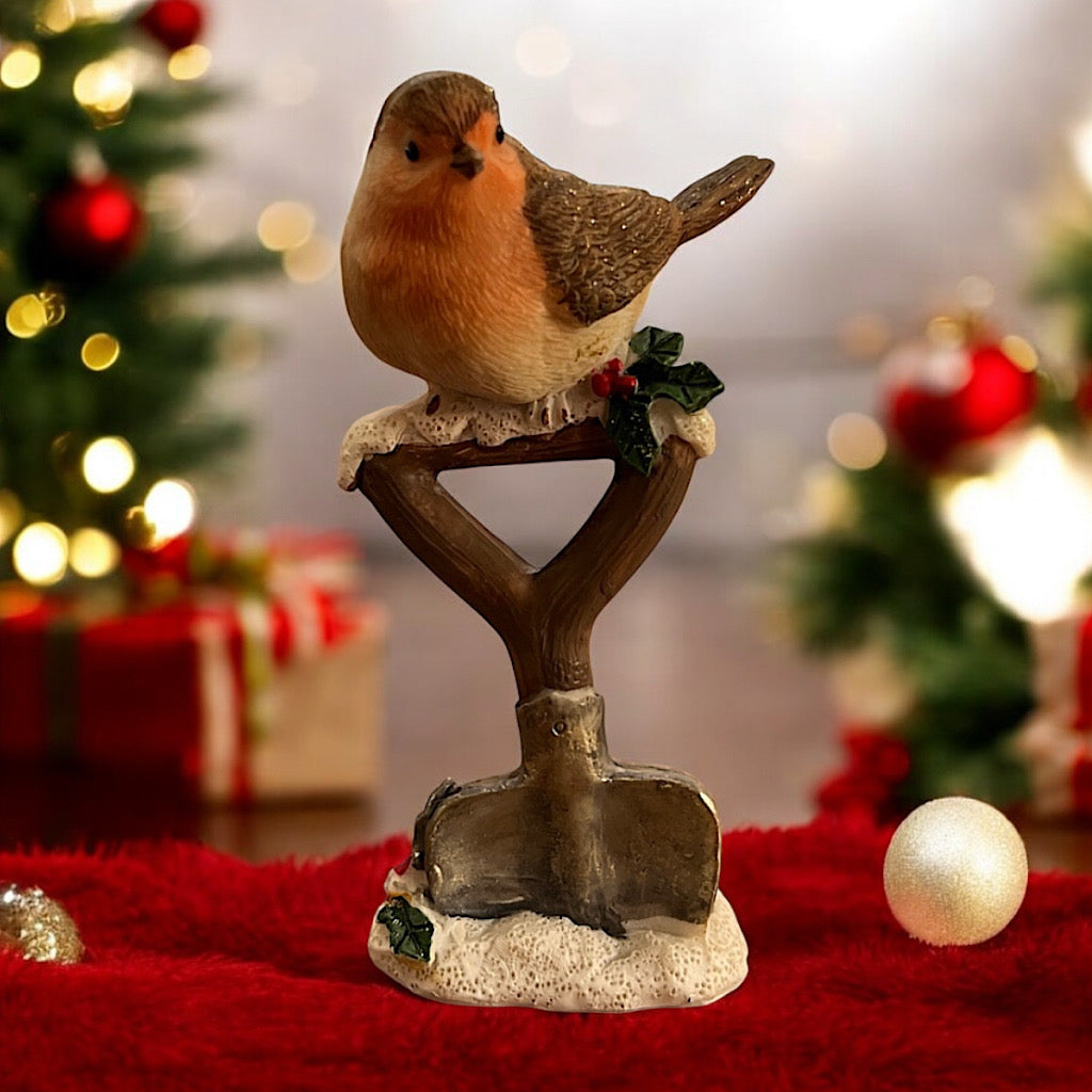 Robin on a Spade Ornament