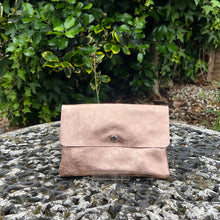 Load image into Gallery viewer, Siena Metallic Dual‑Compartment Leather Clutch &amp; Crossbody – Made in Italy (rose gold)
