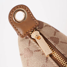 Load image into Gallery viewer, Teddy Heart Print Grab &amp; Crossbody Bag (loop of additional strap)
