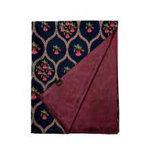 Load image into Gallery viewer, Traditional Tulip Print Wool Scarf (flat)
