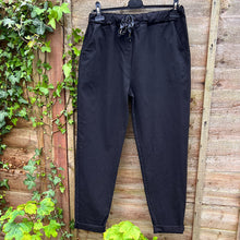 Load image into Gallery viewer, Ultimate Everyday Magic Stretch Trousers
