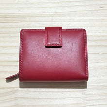 Load image into Gallery viewer, Bestseller Medium Leather RFID Purse | Red
