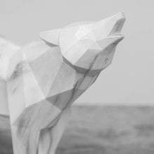 Load image into Gallery viewer, Marble Effect Howling Wolf Figurine
