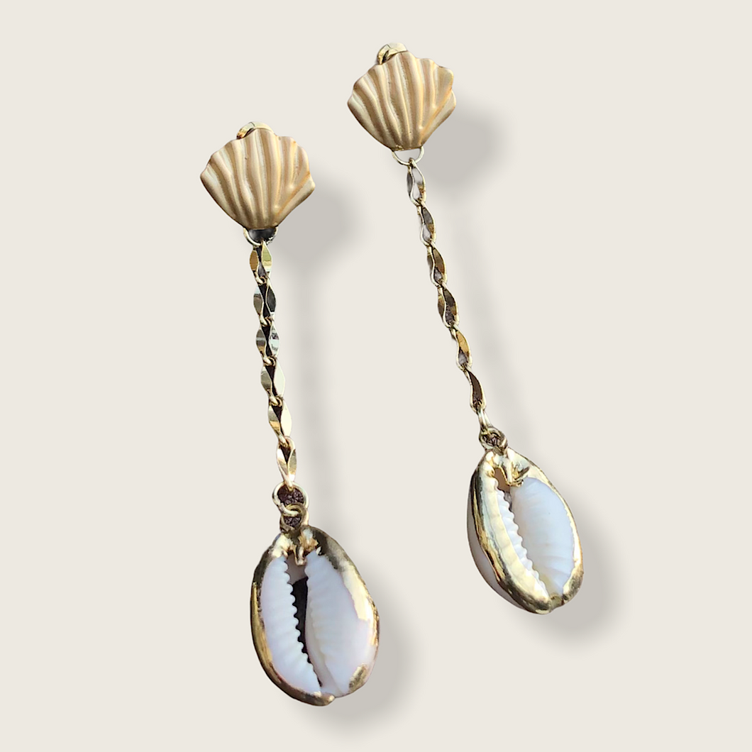 Nude Shell Earrings