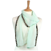 Load image into Gallery viewer, Slim Crinkle Animal Print Scarf
