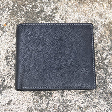 Load image into Gallery viewer, Gents Black Leather RFID Wallet By &#39;Oak&#39; | 12 Card Slots
