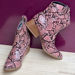 Pink Snake Print Cowboy Style Boots