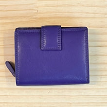 Load image into Gallery viewer, Bestseller Medium Leather RFID Purse | Purple
