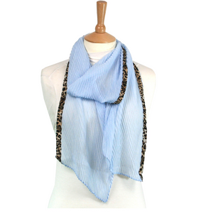Slim Crinkle Animal Print Scarf
