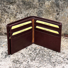 Load image into Gallery viewer, Gents Brown Leather RFID Wallet By &#39;Oak&#39; | 12 Card Slots (open)
