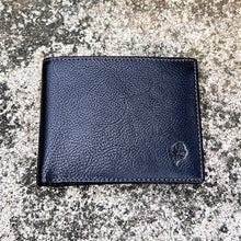 Load image into Gallery viewer, Gents Black Leather RFID Wallet By &#39;Oak&#39; | 8 Card Slots (closed)
